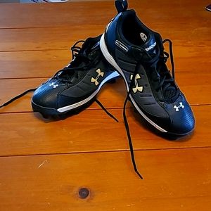 Under armor cleats